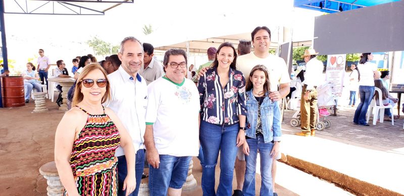 Prefeitura de Perdizes e UNIARAXÁ promoveram “Manhã Saudável na Praça”